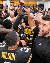 Pittsburgh Steelers | GOODNIGHT | Instagram