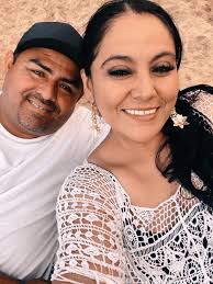 Mi regalo que me dieron en los hornos Michoacán gracias 🙏 Marthita y tía  Evarista Garcia Rebollar Quien los recuerda aún .?????