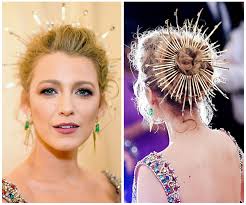 For softening the comb lines, run your those having medium curly hair can sport this hairstyle easily and look unique. Met Gala 2018 The Most Breathtaking Celebrity Hair Colors And Hairstyles Simply Organic Beauty