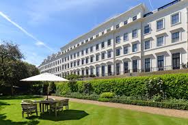 Luxury homes near buckingham palace in one hyde park. 3 Bedroom Property For Sale In Hyde Park Gardens Hyde Park W2 5 950 000