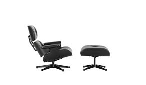 The eames lounge chair is one of the most famous designs by charles and ray eames.moreover, it is now a classic in the history of modern furniture. Vitra Black Lounge Chair Ottoman Shop I Design Bestseller De