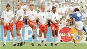 O mesmo sistema serve para. Os 25 Anos Da Copa De 94 Na Vespera De Brasil X Holanda Branco Promete Arriscar Seus Chutes