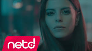 Simge Uzulmedin Mi Youtube Muzik Indirme Sarkilar Pop Muzik