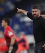 La fiorentina ha hecho oficial la contratación como entrenador de gennaro gattuso, que hasta hace dos días dirigía al nápoles, y que ahora se ha comprometido con la 'viola&apo. Ar9qdu0m3u6sam
