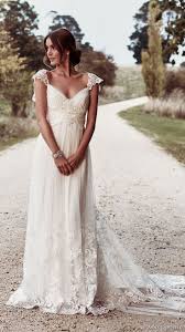 Anna Campbell 2018 Bridal Cap Sleeves Sweetheart Neckline Heavily Embellished Bodi In 2020 Wedding Dress Cap Sleeves Cap Sleeve Wedding Dress Lace Wedding Dresses Lace