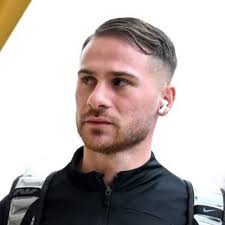 Sverre🇳🇴 (@Sverre_lfc)