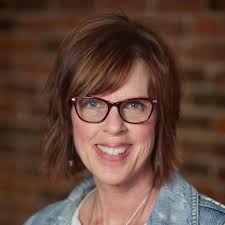 Cheryl Kearns's Instagram, Twitter & Facebook