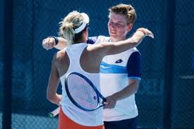 Maybe you would like to learn more about one of these? Tennisster Demi Schuurs Met Kveta Peschke Ronde Verder In Ad De Limburger Mobile