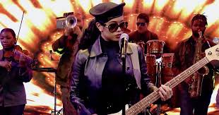 The hard times, the new phoenix, the sniffettes. H E R Releases Debut Album Back Of My Mind
