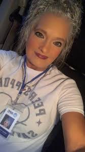 Melissa Hensley's Instagram, Twitter & Facebook