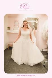 Spitze hochzeitskleid günstig für sie zur hochzeit gehen. Brautkleid Grosse Grosse In Blush Mit Spitze Ein Traumhaftes Brautkleid In A Linie Von Michelle Bridal Plus Fur Hochzeit Kleidung Braut Und Abendmode Brautmode