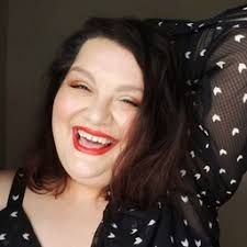 Sarah Conley's Instagram, Twitter & Facebook