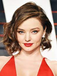 Miranda Kerr S Hair Is Shorter Than Ever Miranda Kerr Short Hair Miranda Kerr Hair Short Hair Styles