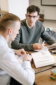 Definition, rechtschreibung, synonyme und grammatik von 'zu hause' auf duden online nachschlagen. Privatunterricht Deutsch Eloqua Sprachschule