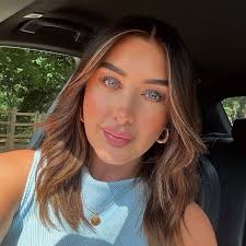 Charlotte Cliff (@charlotteellennails) • Instagram photos and videos