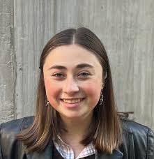 Hilary Knowles's Instagram, Twitter & Facebook