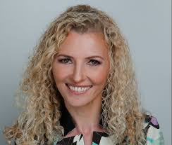 Carmen Simon's Instagram, Twitter & Facebook