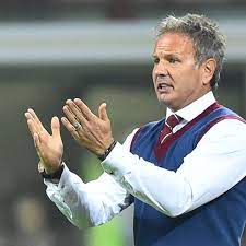 Milica mihajlovic was born on june 4, 1972 in belgrade, serbia, yugoslavia. Sporting Crisis Deepens As Sinisa Mihajlovic Sacked After Nine Days Sporting The Guardian