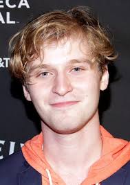 Fan Casting Fred Hechinger as Ben Jamison in Fall Away Series