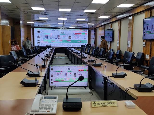 images?q=tbn:ANd9GcSH9feqgNwE1iT-zZ6QU9X-Tnw2Ov_xKOIm0UhKtlpS9c-_vn_xTL3flGg&s=10