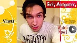 Nathan Moszyk's Instagram, Twitter & Facebook