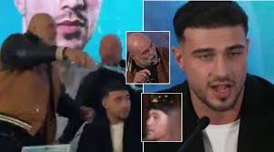 🚨 John Fury loses it at Tommy Fury vs. Darren Till press conference Every  time 😭 Watch below 👇