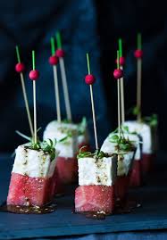 Brochettes De Pasteque Zaartar Et Fromage Baya Brochette Idee Brochette Apero Recette Brochette