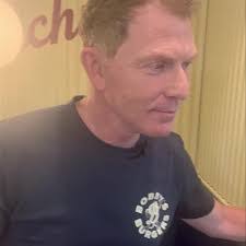 Heather Gladden's Instagram, Twitter & Facebook