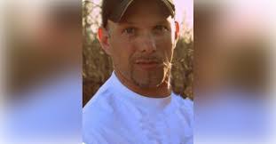 Dustin Stone's Instagram, Twitter & Facebook