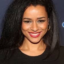 Katelyn Lay's Instagram, Twitter & Facebook