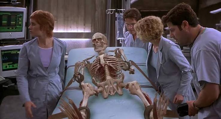 Hollow Man Review – Super Duper Stuff