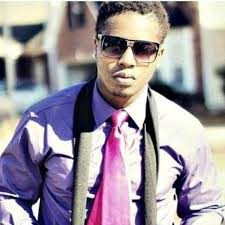 Shawn Fetty's Instagram, Twitter & Facebook