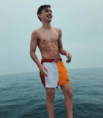 841 6k Aprecieri 30 7k Comentarii Johnny Orlando Johnnyorlando Pe Instagram Levitate In 2020 Johnny Orlando Shirtless Johnny Orlando Instagram Jonny Orlando