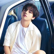 Taehyung is very friendly, caring and cheerful. Bts V Kim Taehyung Home Facebook