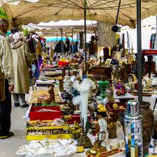Want To Find Bargains At Flea Markets In Paris Smaller Markets Give You The Best Deals We Share Our Tips About Where To Go And How To Save In 2020
