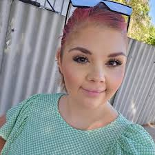 Illuminating Faces With Stacey