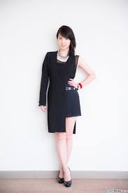 実写版 進撃の巨人 attack on titan でサシャ役に抜てきされた女優 桜庭ななみ 後編の 進撃の巨人 attack on titan エンド オブ ザ ワールド の公開を前に 恐怖を 射抜く サシャの分身 桜庭の真髄を探る 桜庭ななみ 桜庭 広瀬すず 写真集