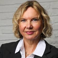 Olga Fink's Instagram, Twitter & Facebook