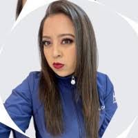 Vera Carranza's Instagram, Twitter & Facebook