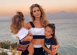 Светлана лобода (loboda) сказочный дом (sold out 2019). Svetlana Loboda Podelilas Redkimi Foto S Dochkami Vo Vremya Otdyha V Turcii Hello Russia