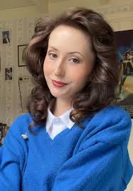 Heathers-Inspired Outfit Ideas for 80s Movie Lovers