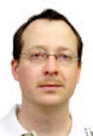 Swelling-rubber packer enhances multilateral viscous oil production