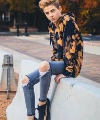 Most girls weren't allowed to wear pants, and boys weren't allowed to wear blue jeans. Pin On Outfits