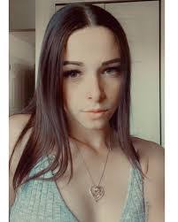 Nichole Walton's Instagram, Twitter & Facebook