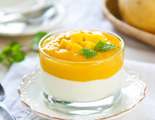 Yogurt with Mango