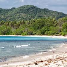 Espíritu santo ist rund 80 km² groß, zählt seit 2005 zu den unesco weltnaturerben und ist offiziell unbewohnt. Espiritu Santo Die 10 Besten Hotels Unterkunfte Auf Der Insel Espiritu Santo Vanuatu