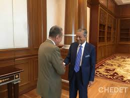 Biography of robert kuok robert kuok hock nien born in 6 october 1923 at johor bharu, johor , malaysia.he is a malaysian chinese billionaire businessman and entrepreneur. éƒ­é¶´å¹´robert Kuok Hock Nien Startseite Facebook