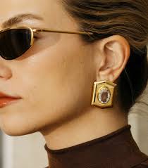 The 6 Biggest Winter Jewelry Trends of 2023