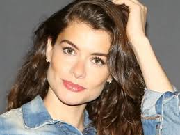 Huge collection, amazing choice, 100+ million high quality, affordable rf and rm images. Alinne Moraes Surge Com O Filho Em Foto Rara A Cara Da Mamae