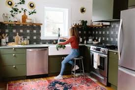 Whether you're investing in a completely new kitchen or going for a quick splashback update, our range of kitchen tiles has all you need to make your dream space a reality. Best 60 Modern Kitchen Medium Hardwood Floors Ceramic Tile Dwell